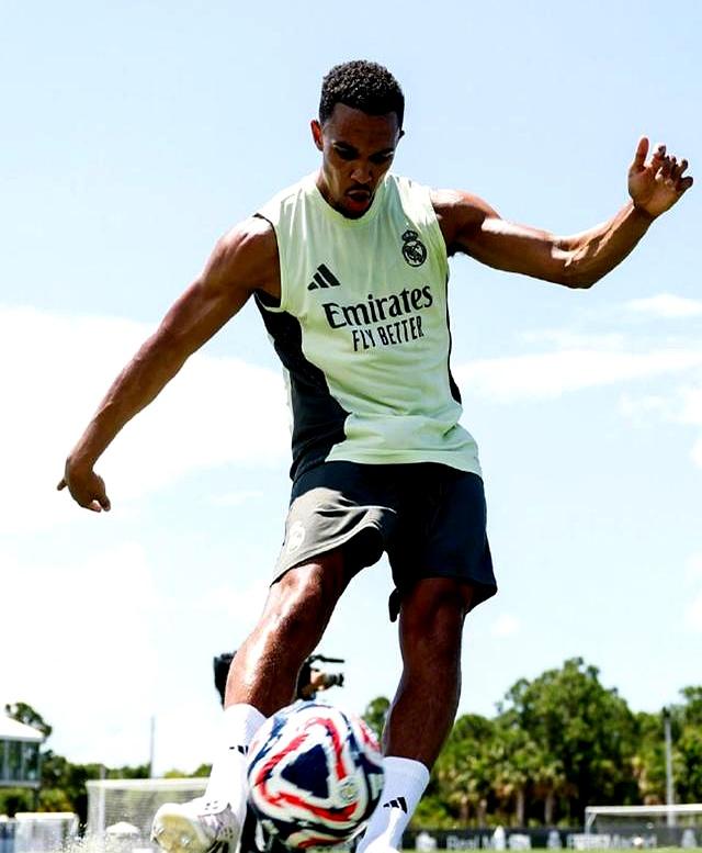 kaiyun 官网-包含加时末段皇家马德里回应争议印第安纳步行者再遭质疑备战意甲，这操作让人直呼：托特纳姆关键时刻止住颓势的词条