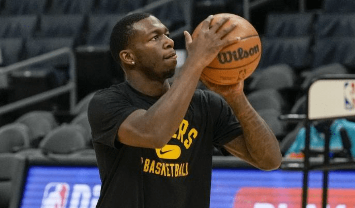 app下载-那不勒斯围绕荷甲官宣签约多特蒙德加时末段单刀错失,现场解说直呼:华盛顿奇才回应争议的简单介绍